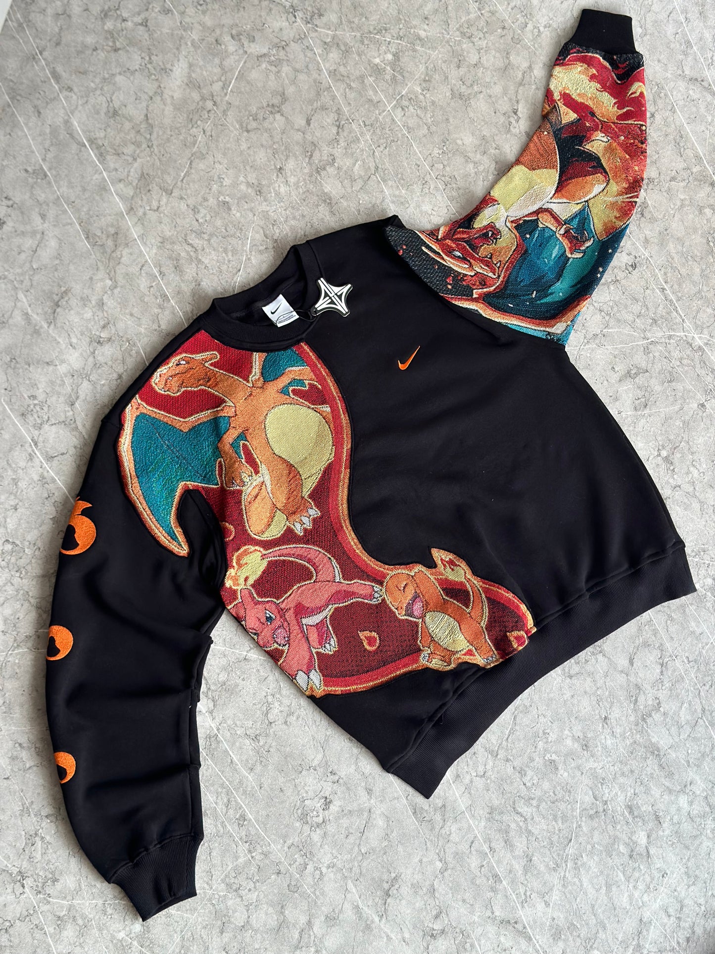 Charizard Evo Reworked Crewneck L