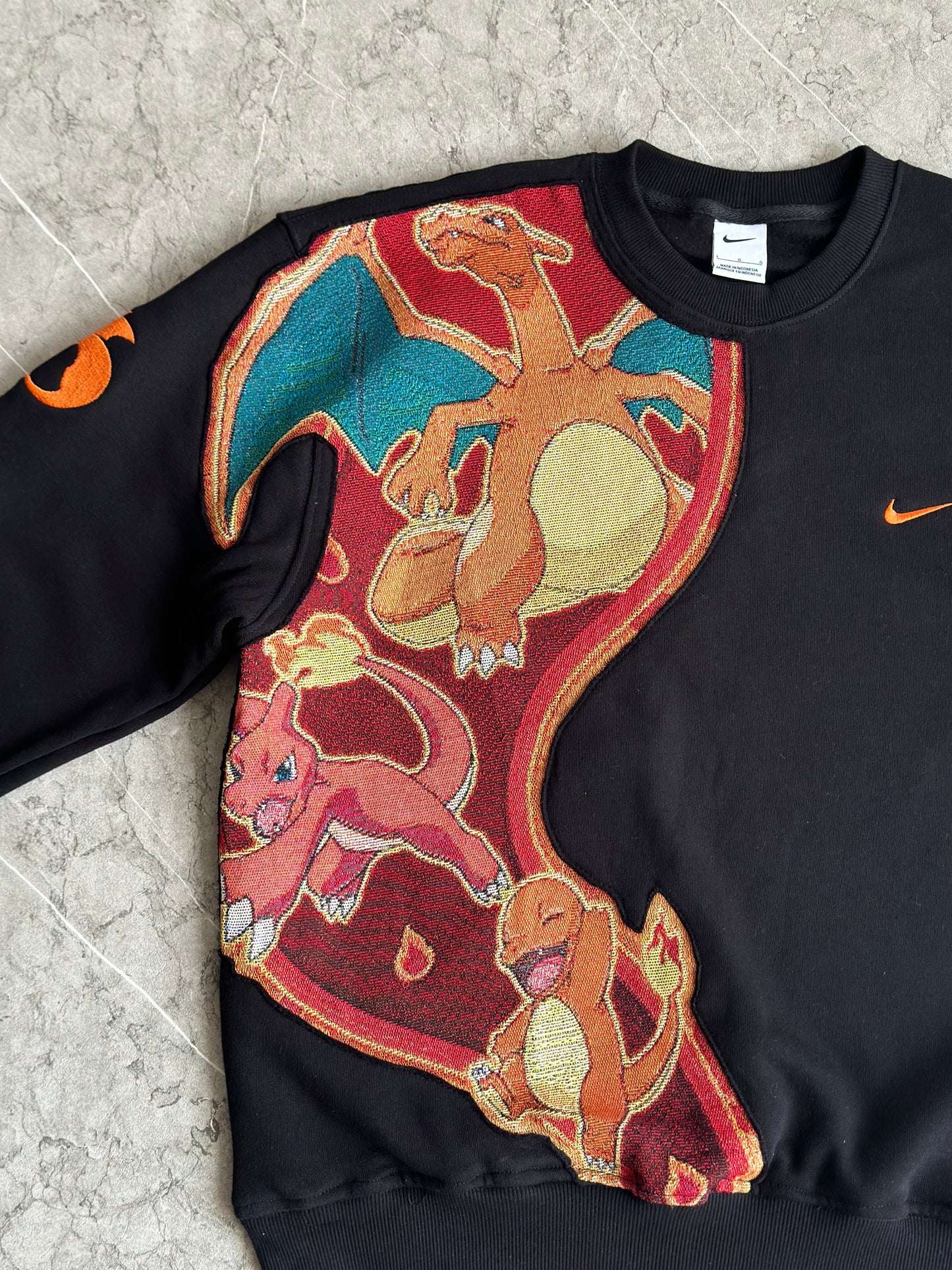 Charizard Evo Reworked Crewneck L